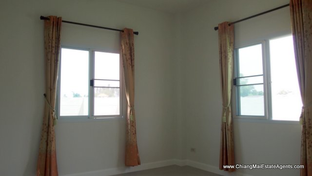 3 Bed, 2 Bth Bungalow For Rent