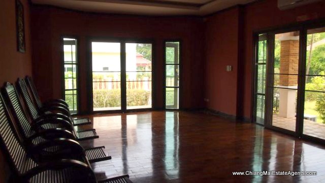3 Bd, 2 Bth Home For Sale in Lakeview Resort