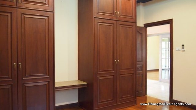 3 Bd, 2 Bth Home For Sale in Lakeview Resort