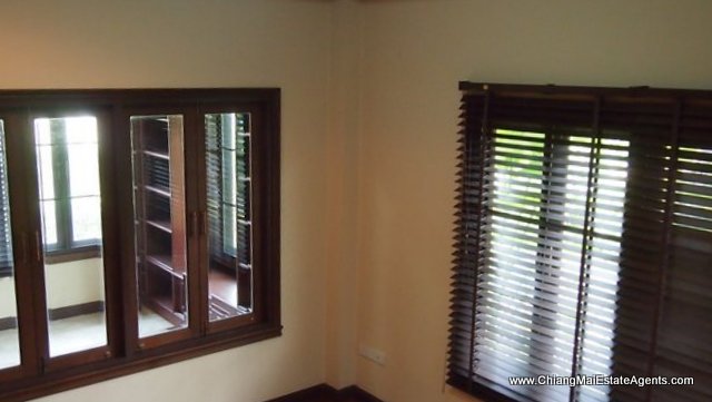 3 Bd, 2 Bth Home For Sale in Lakeview Resort