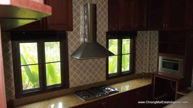 3 Bd, 2 Bth Home For Sale in Lakeview Resort