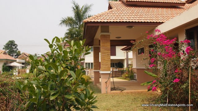 3 Bd, 2 Bth Home For Sale in Lakeview Resort