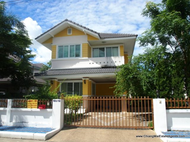 Amazing 3 bedroom house for rent in Moo Baan Phu fah