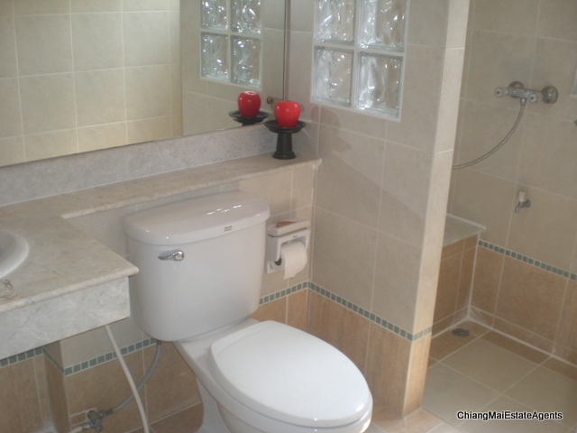 Very Comfortable 3 Bedroom/ 3 Bathroom Home for Rent in Sansai
