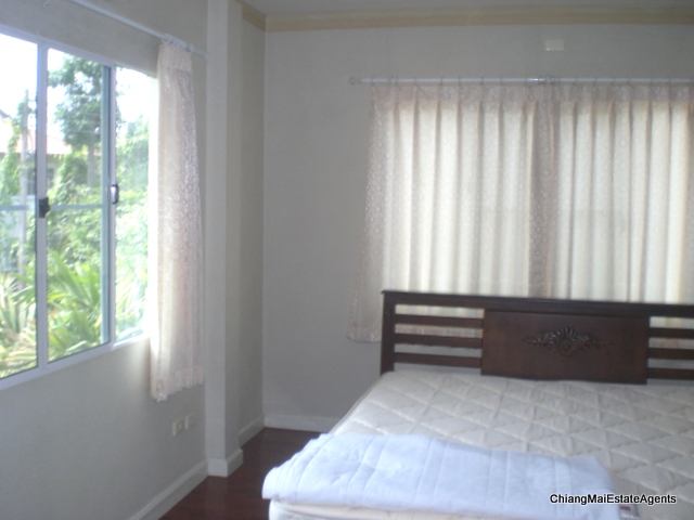 Very Comfortable 3 Bedroom/ 3 Bathroom Home for Rent in Sansai