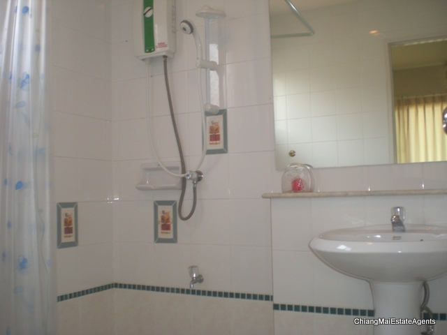 Very Comfortable 3 Bedroom/ 3 Bathroom Home for Rent in Sansai