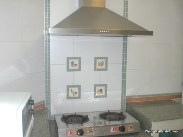 Very Comfortable 3 Bedroom/ 3 Bathroom Home for Rent in Sansai