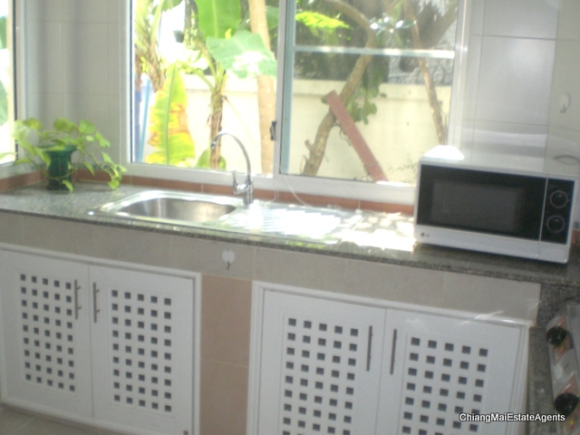 Very Comfortable 3 Bedroom/ 3 Bathroom Home for Rent in Sansai