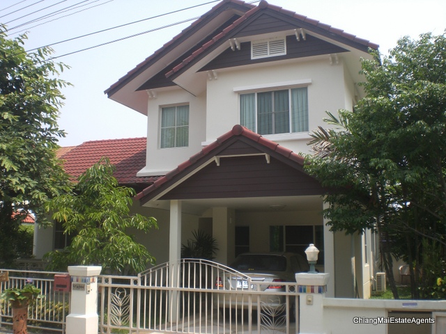 Very Comfortable 3 Bedroom/ 3 Bathroom Home for Rent in Sansai