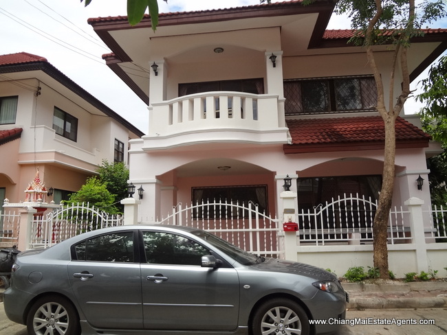 3bedrooms house for Rent