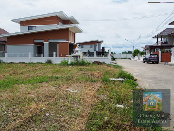 Double Plot Land For Sale in Koolpunt 9 - Land