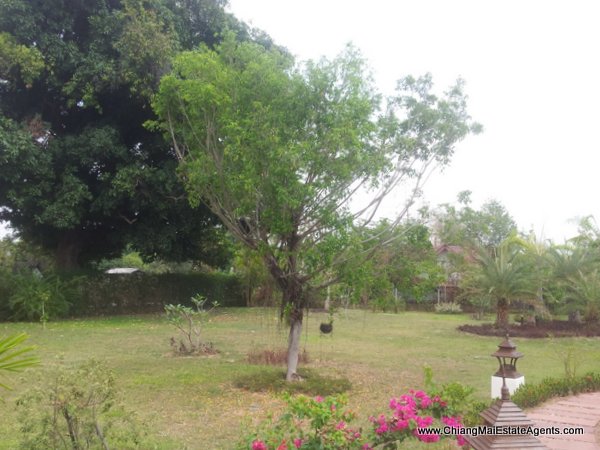 Luxury 4 Bedroom Home in Nam Phrae