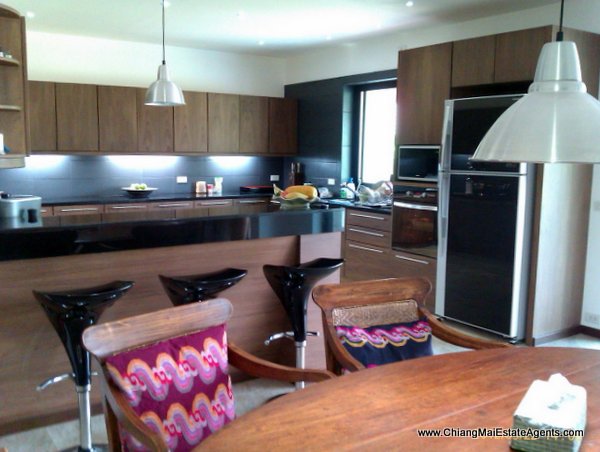 Luxury 4 Bedroom Home in Nam Phrae