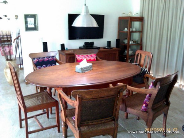 Luxury 4 Bedroom Home in Nam Phrae