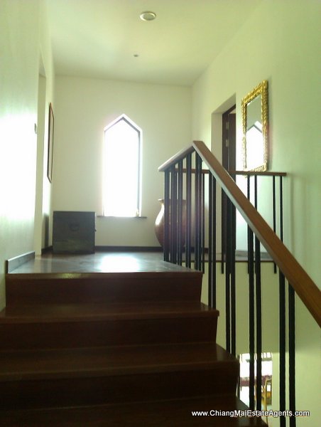 Luxury 4 Bedroom Home in Nam Phrae