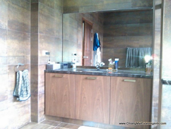 Luxury 4 Bedroom Home in Nam Phrae