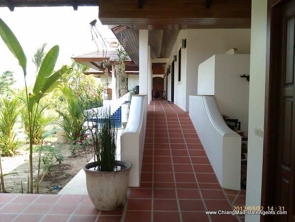 Luxury 4 Bedroom Home in Nam Phrae