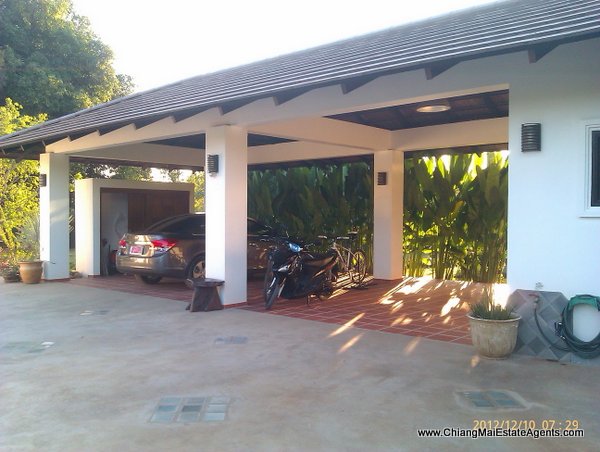 Luxury 4 Bedroom Home in Nam Phrae
