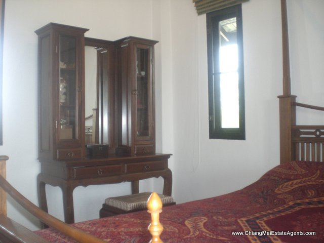 Colonial Style Home for Rent