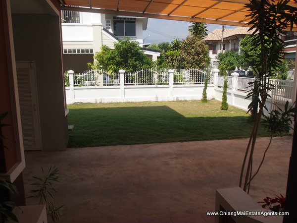 3 Bedroom Home For Rent in Koolpunt 6