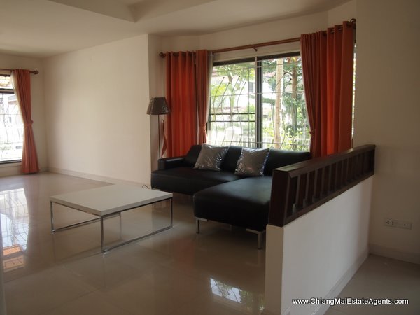 3 Bedroom Home For Rent in Koolpunt 6