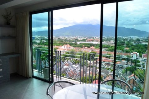 3 Floor Condo for Rent