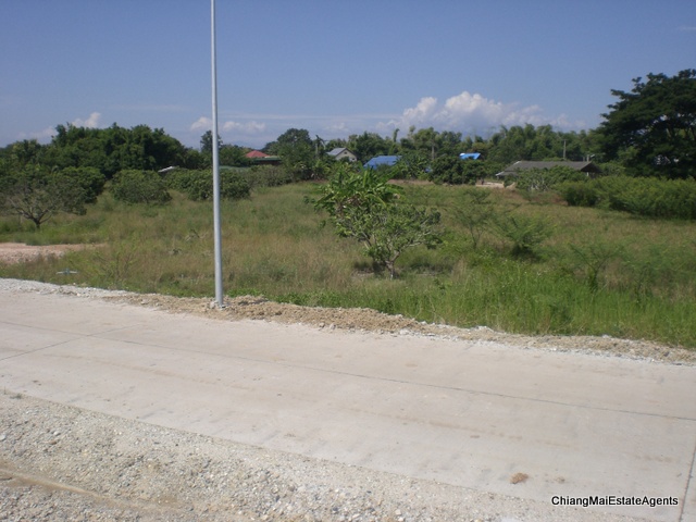 Excellent 9.2 Rai of Land for Sale in SanPatong - Land