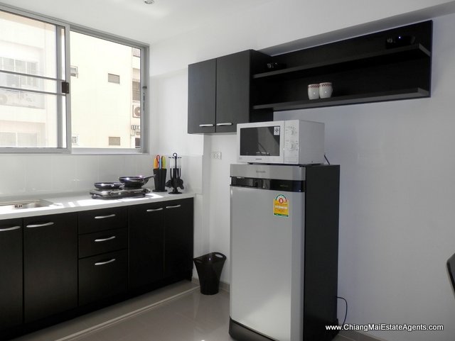 Beautifully Furnished Studio Condo For Rent