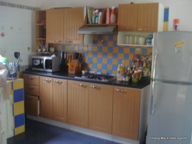 House with 2 Plots of Land for Sale