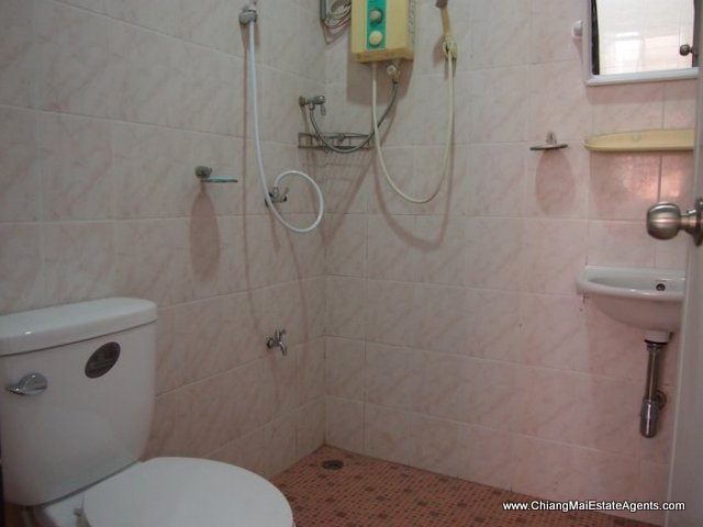 2 Bungalows for Rent in Thippamon