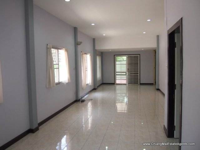 2 Bungalows for Rent in Thippamon