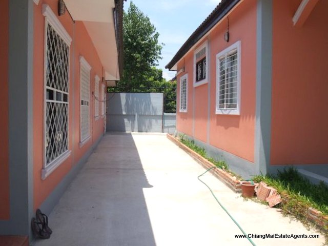 2 Bungalows for Rent in Thippamon