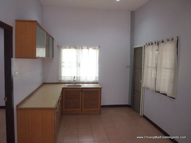 2 Bungalows for Rent in Thippamon