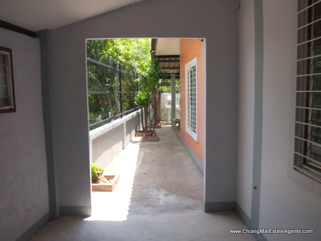 2 Bungalows for Rent in Thippamon