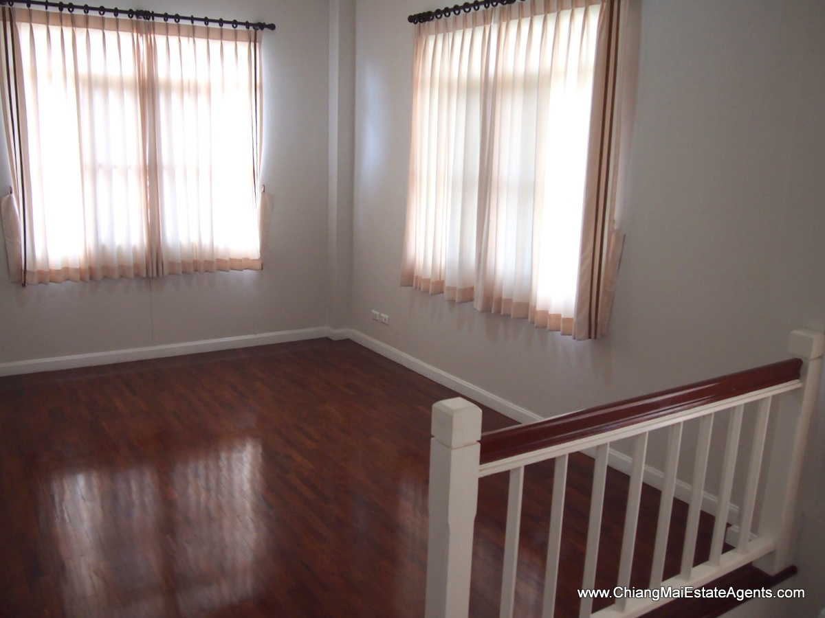 4 Bedroom Home in Land and House for Sale