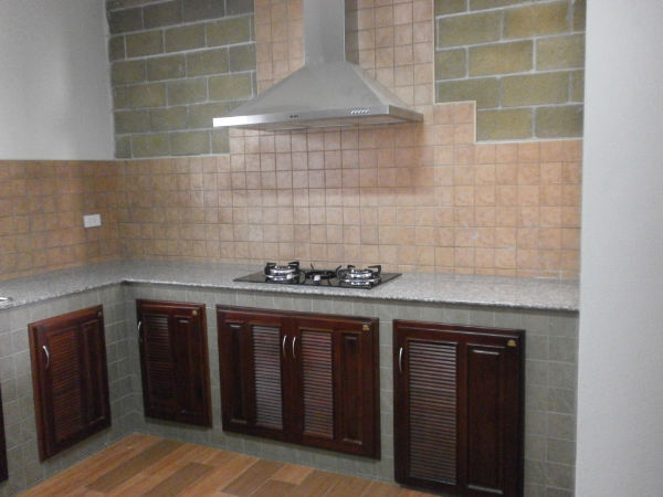 Spacious Luxury in Hang Dong