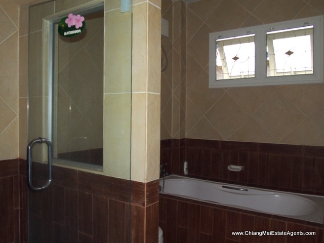 2 Homes on One Plot - Great Value in Home in Park