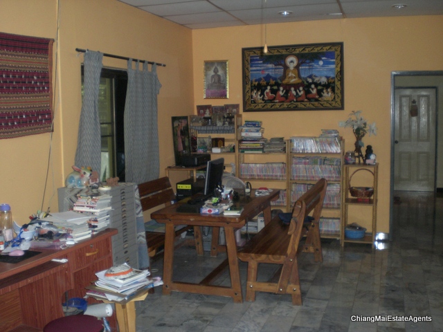 Beautiful Property for Sale with 3 Houses and Large Private Pool