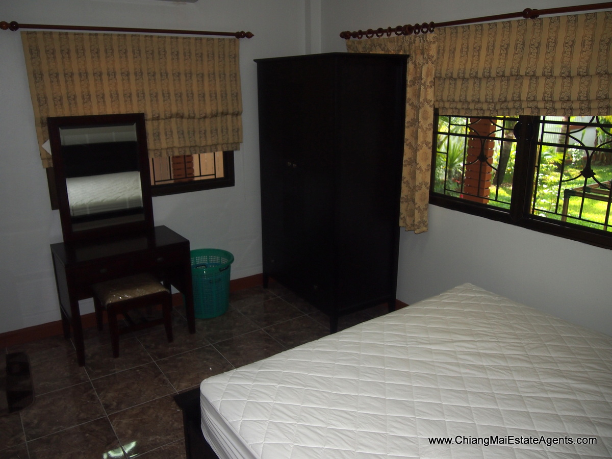 Spacious and Clean - 3 Bed Bungalow in Sansai