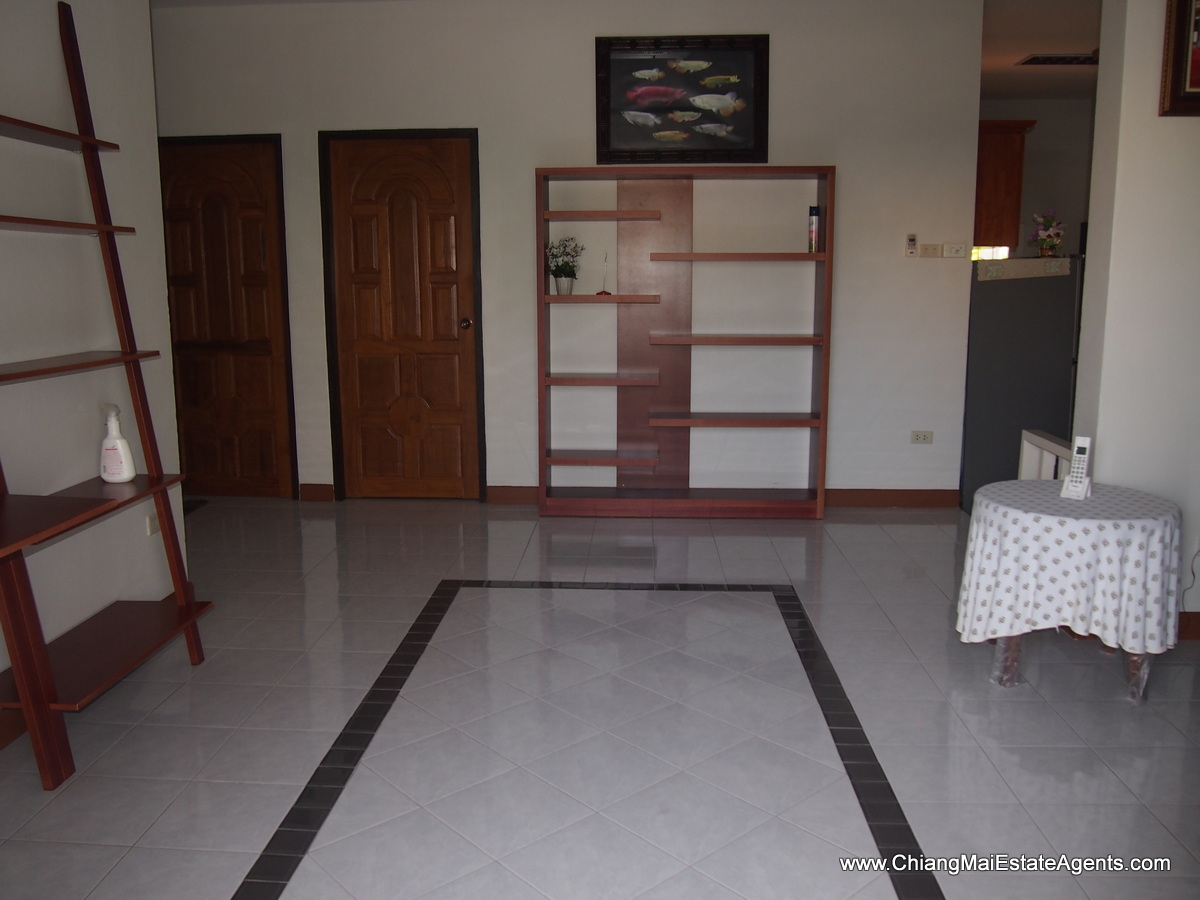 Spacious and Clean - 3 Bed Bungalow in Sansai