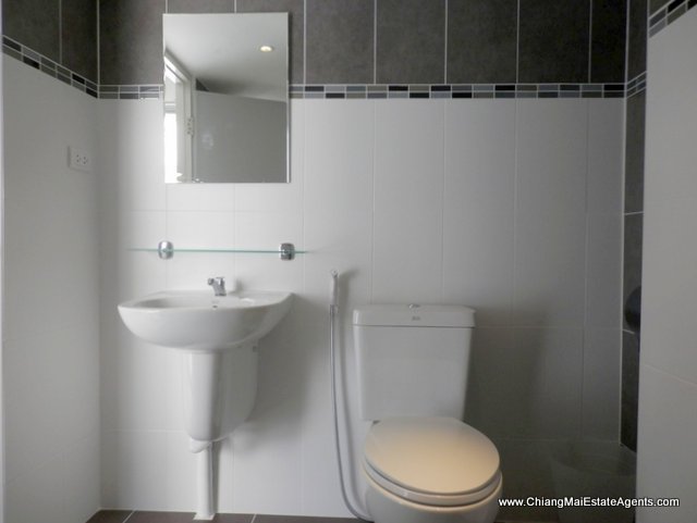 Very Nice Studio Condo For Rent
