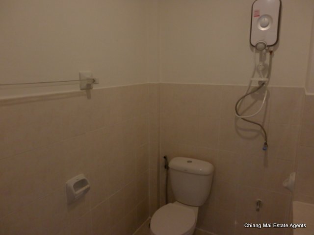 Studio Condo For Sale Close to Maejo University
