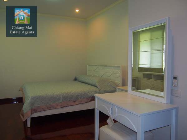 4 Bed Home with Private Pool in Lanna Thara