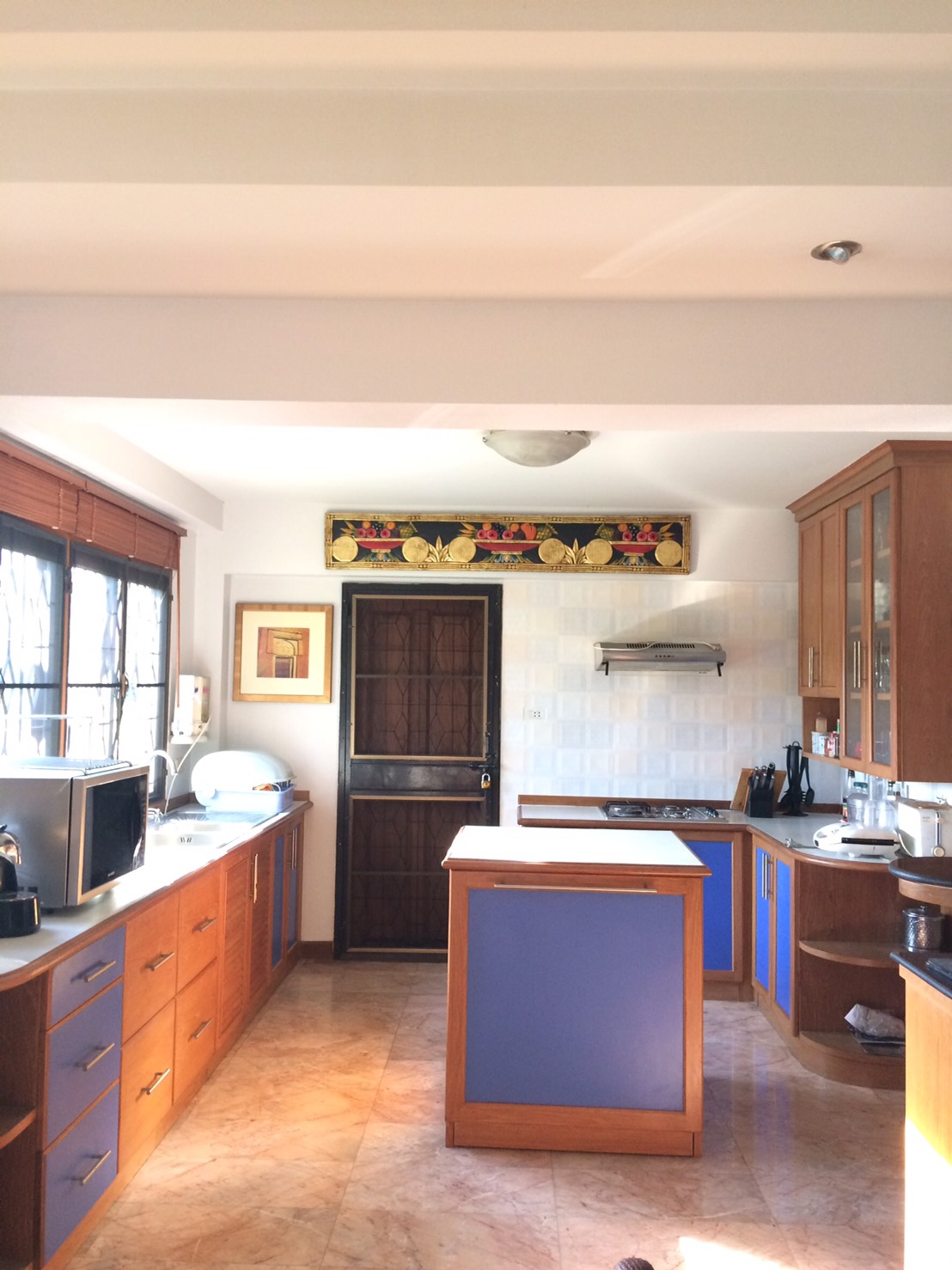 Large Home For Sale Or Rent In Saraphi