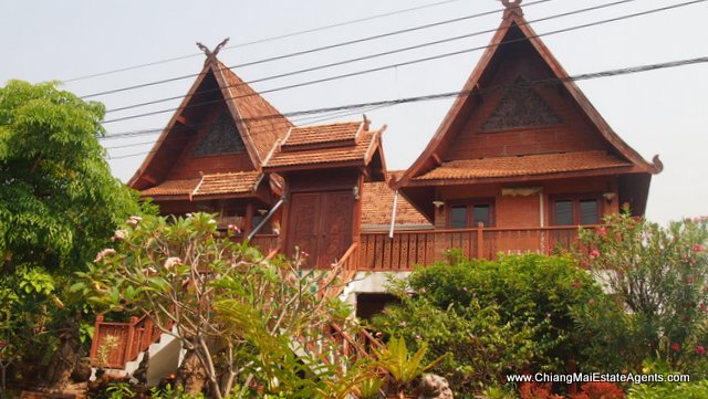 Traditional Lanna Home for Rent in Hang Dong