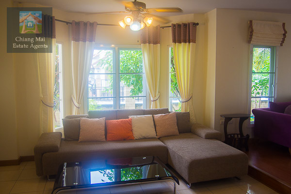 4 Bedroom house for Sale in Home in park