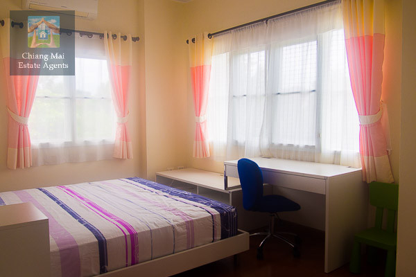 4 Bedroom house for Sale in Home in park