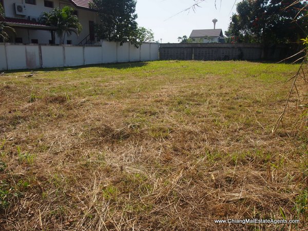 Land for Sale in Moo Baan World Club Land