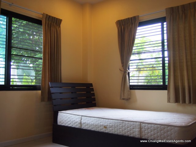 House for rent in Moo Baan Ruttanaruk