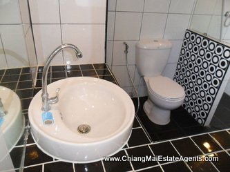 Newly Refurbished Studio Apartment